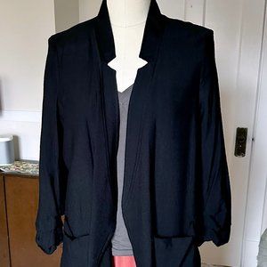 DKNY Notch Collar 3/4 Ruched Sleeve Open Front Blazer